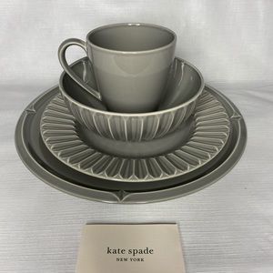 Kate Spade New York Tribeca Platinum 4pc Set